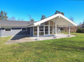 Holiday Home Birthe - 800m from the sea by Interhome, Bogø By